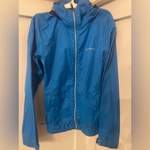 Columbia blue rain jacket with hood